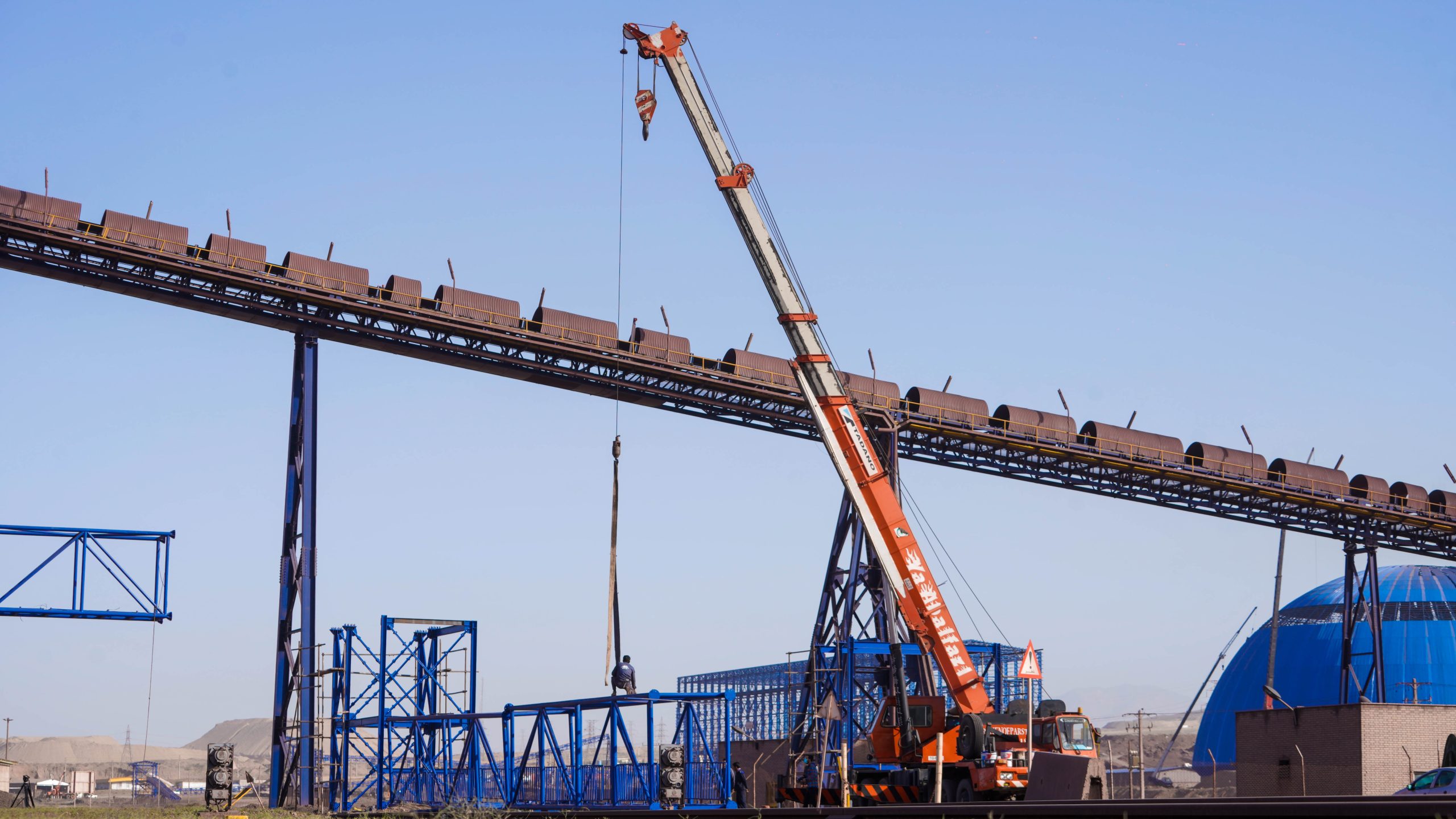 Construction of a Railway Access Bridge Construction of a Railway Access Bridge
