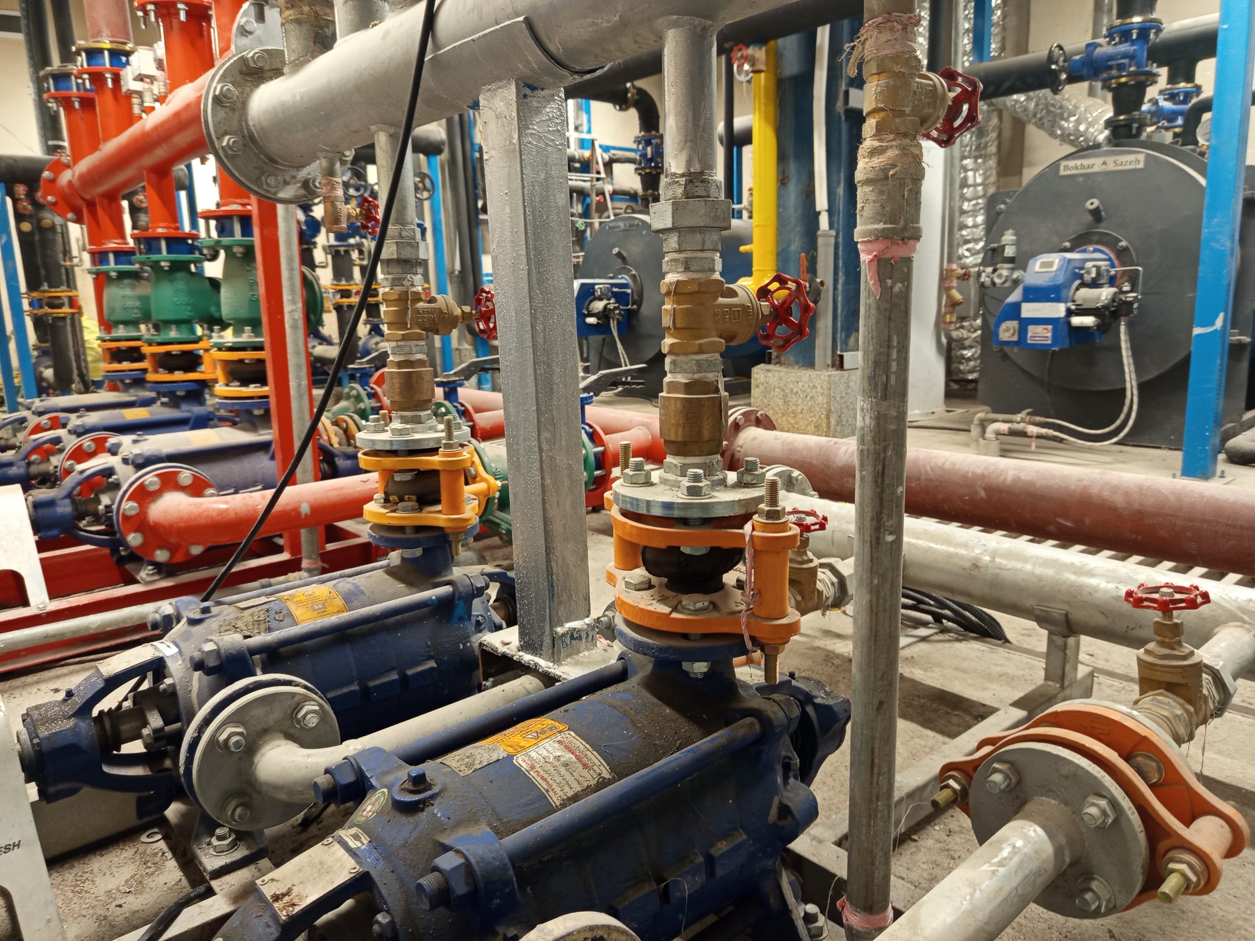 Constructing the National Iranian Gas Company building Project