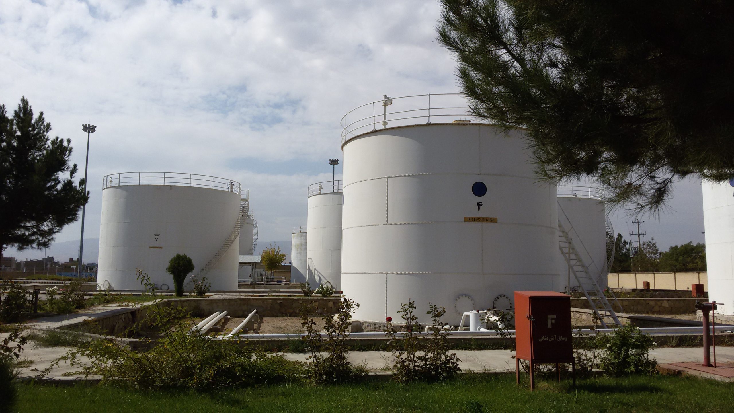 Implementation of Construction & Installation Projects In Mashhad And Khorasan Razavi Oil Depots
